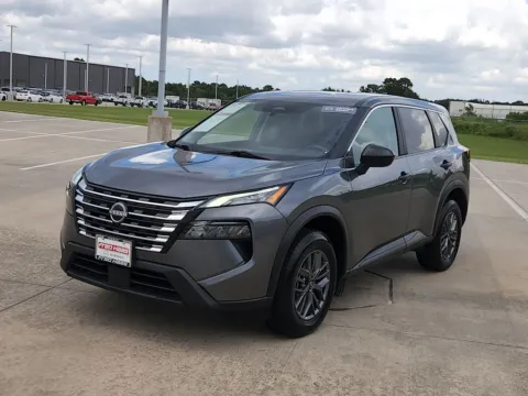 More photos of 2024 Nissan Rogue S at Fred Haas Nissan, TX