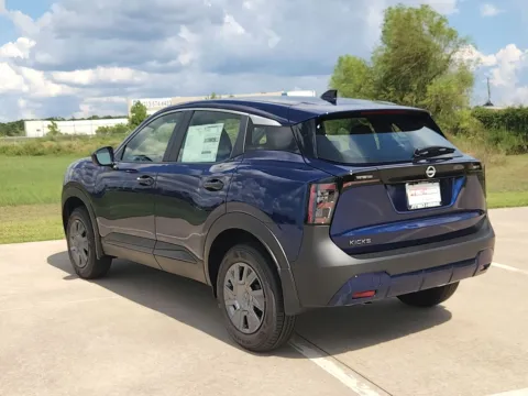 More photos of 2027 Nissan Kicks S at Fred Haas Nissan, TX