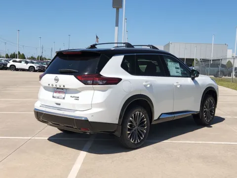More photos of 2026 Nissan Rogue Platinum AWD at Fred Haas Nissan, TX