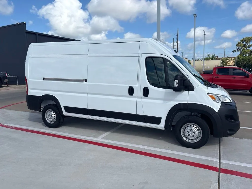 2026 RAM ProMaster Window Van