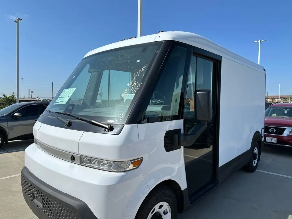 White 2024 BrightDrop Zevo 400 VAN for sale in Tomball, TX