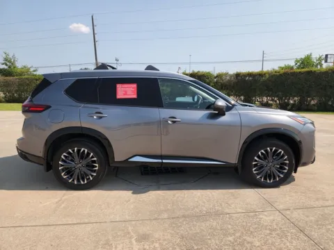More photos of 2026 Nissan Rogue Platinum Premium Package at Fred Haas Nissan, TX