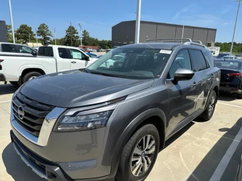 Gray 2025 Nissan Pathfinder SL for sale in Tomball, TX