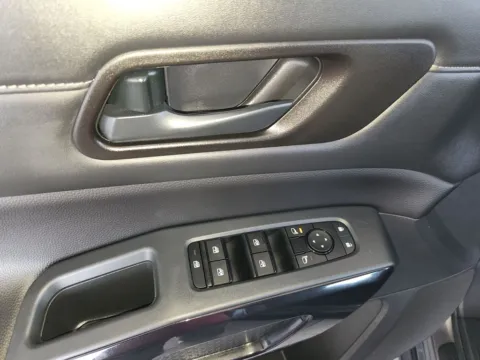 More photos of 2024 Nissan Pathfinder S at Fred Haas Nissan, TX