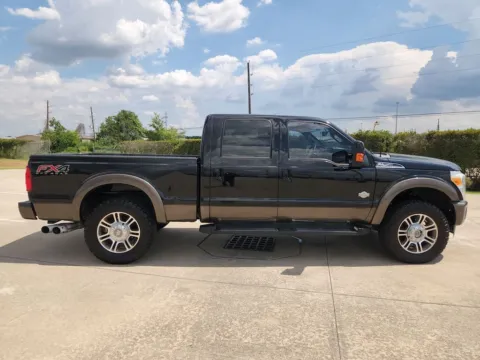 More photos of 2016 Ford F-250SD King Ranch AS IS CASH TRUCK at Fred Haas Nissan, TX