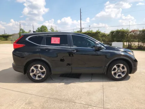 More photos of 2018 Honda CR-V EX-L at Fred Haas Nissan, TX