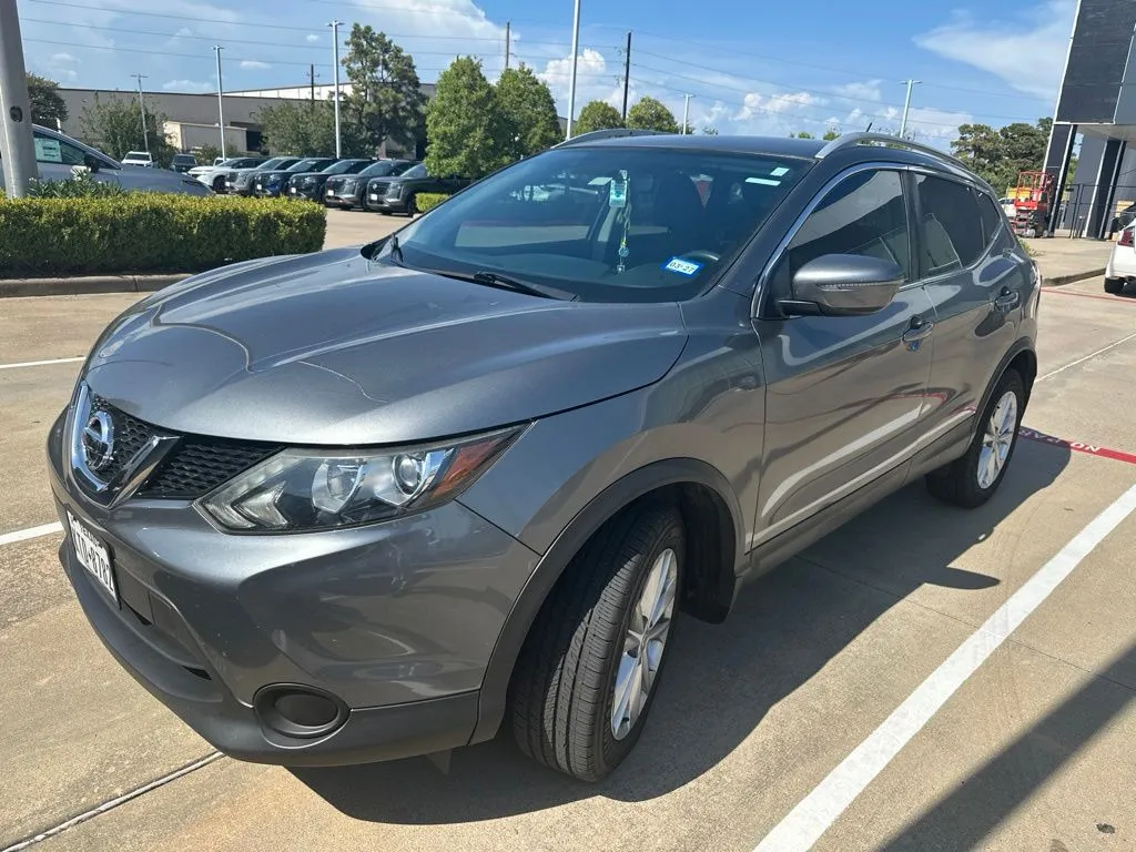 Gray 2017 Nissan Rogue Sport SV for sale in Tomball, TX