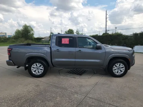 More photos of 2024 Nissan Frontier SV at Fred Haas Nissan, TX