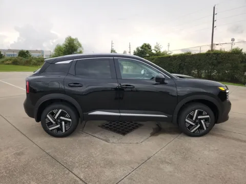 More photos of 2027 Nissan Kicks SV at Fred Haas Nissan, TX