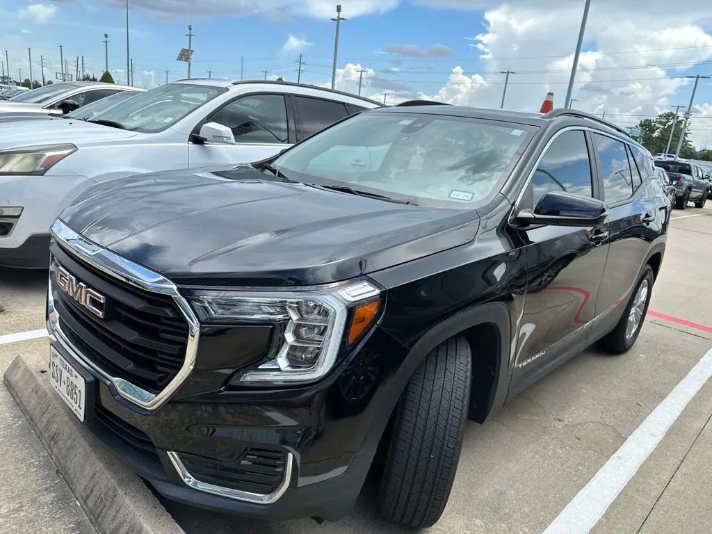 2023 GMC Terrain SLE