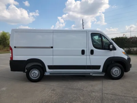 More photos of 2025 Ram ProMaster 2500 at Fred Haas Nissan, TX