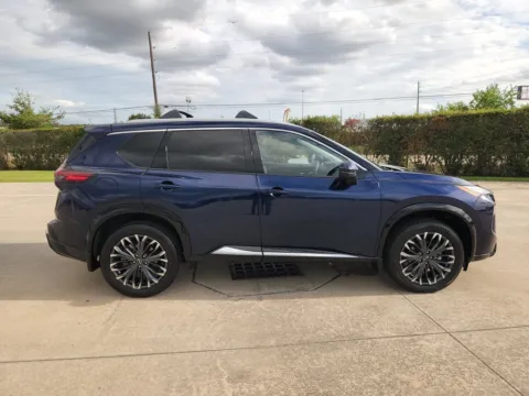 More photos of 2026 Nissan Rogue Platinum Premium Package at Fred Haas Nissan, TX