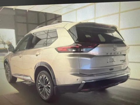 More photos of 2026 Nissan Rogue Platinum Premium Package at Fred Haas Nissan, TX