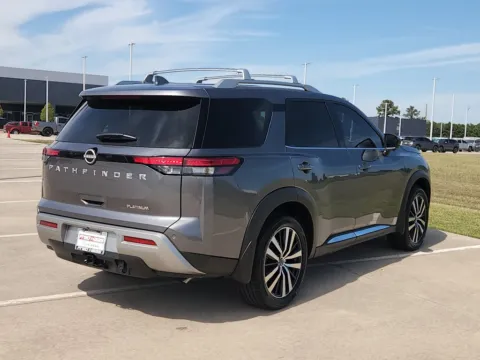 More photos of 2025 Nissan Pathfinder Platinum at Fred Haas Nissan, TX