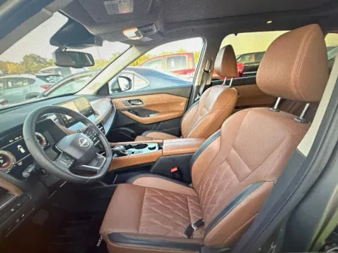 More photos of 2026 Nissan Rogue Platinum Premium Package at Fred Haas Nissan, TX