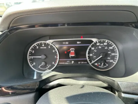 More photos of 2025 Nissan Pathfinder SL at Fred Haas Nissan, TX