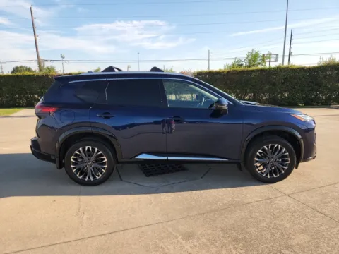 More photos of 2026 Nissan Rogue Platinum Premium Package at Fred Haas Nissan, TX