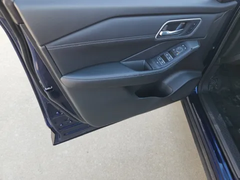 More photos of 2026 Nissan Rogue Platinum Premium Package at Fred Haas Nissan, TX