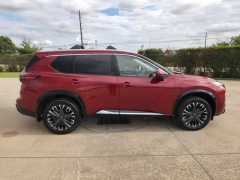 More photos of 2026 Nissan Rogue Platinum Premium Package at Fred Haas Nissan, TX