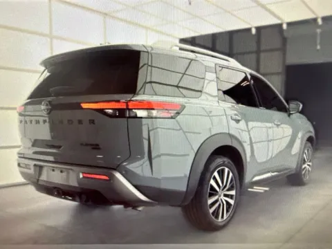 More photos of 2025 Nissan Pathfinder Platinum Black Appearance Pkg at Fred Haas Nissan, TX