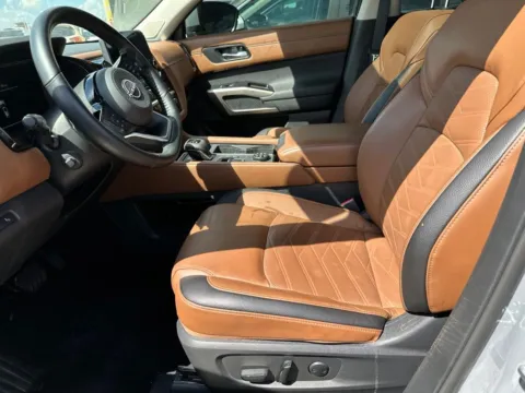 Another view of 2025 Nissan Pathfinder Platinum Black Appearance Pkg for sale in Tomball, TX at Fred Haas Nissan