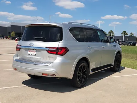 More photos of 2023 INFINITI QX80 LUXE at Fred Haas Nissan, TX