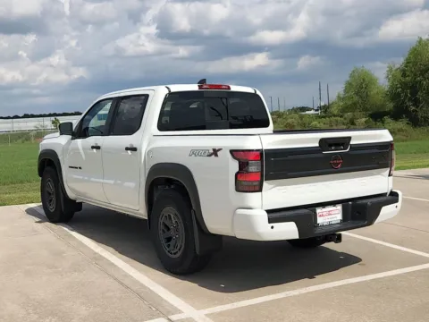 More photos of 2027 Nissan Frontier PRO-X at Fred Haas Nissan, TX