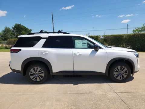 More photos of 2026 Nissan Pathfinder SV at Fred Haas Nissan, TX