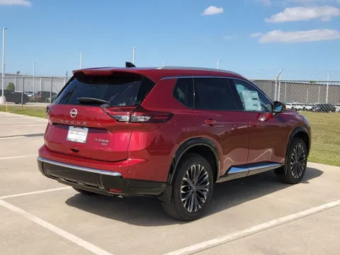 More photos of 2026 Nissan Rogue Platinum AWD at Fred Haas Nissan, TX