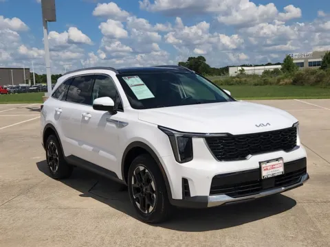 Another view of 2025 Kia Sorento S for sale in Tomball, TX at Fred Haas Nissan