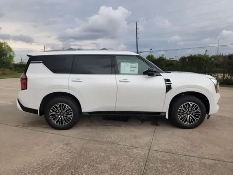 More photos of 2026 Nissan Armada Platinum 4WD at Fred Haas Nissan, TX