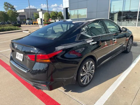 Photos of 2023 Nissan Altima 2.5 SL for sale in Tomball, TX at Fred Haas Nissan