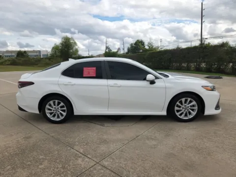 More photos of 2021 Toyota Camry LE at Fred Haas Nissan, TX