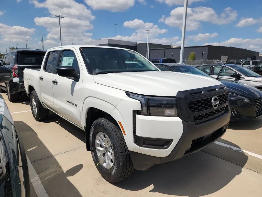 White 2027 Nissan Frontier S for sale in Tomball, TX