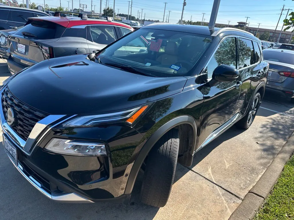 Black 2023 Nissan Rogue Platinum for sale in Tomball, TX