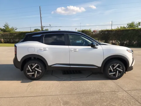 More photos of 2027 Nissan Kicks SV at Fred Haas Nissan, TX