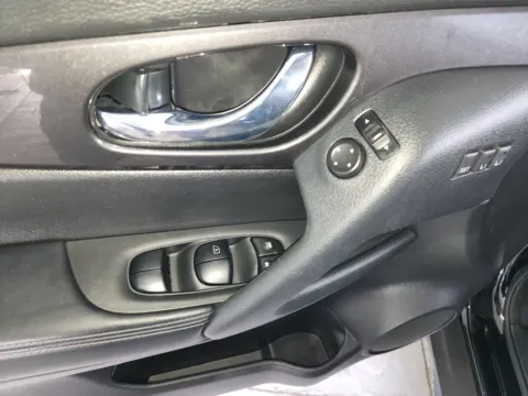 More photos of 2020 Nissan Rogue SV Premium Package at Fred Haas Nissan, TX