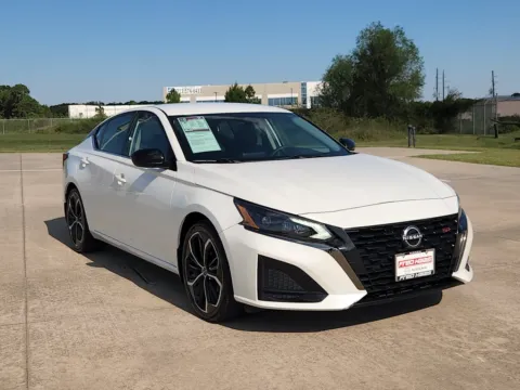 Another view of 2024 Nissan Altima 2.5 SR for sale in Tomball, TX at Fred Haas Nissan