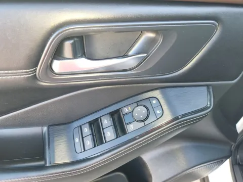 More photos of 2023 Nissan Rogue SV Premium Package at Fred Haas Nissan, TX