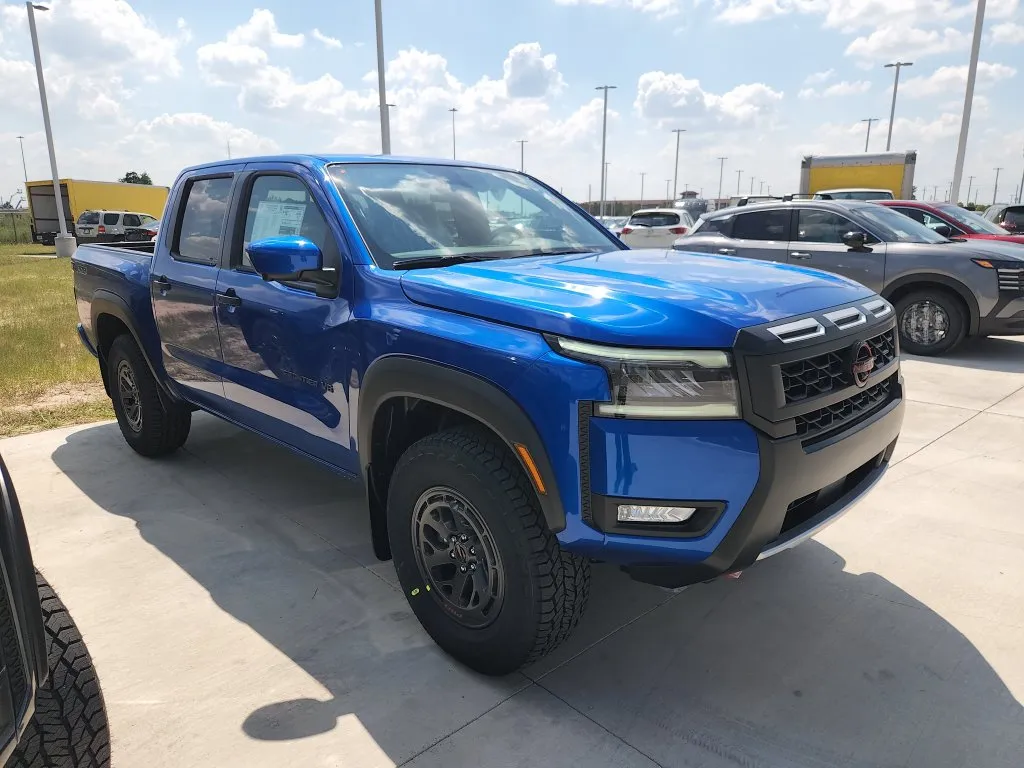 Blue 2027 Nissan Frontier PRO-4X for sale in Tomball, TX