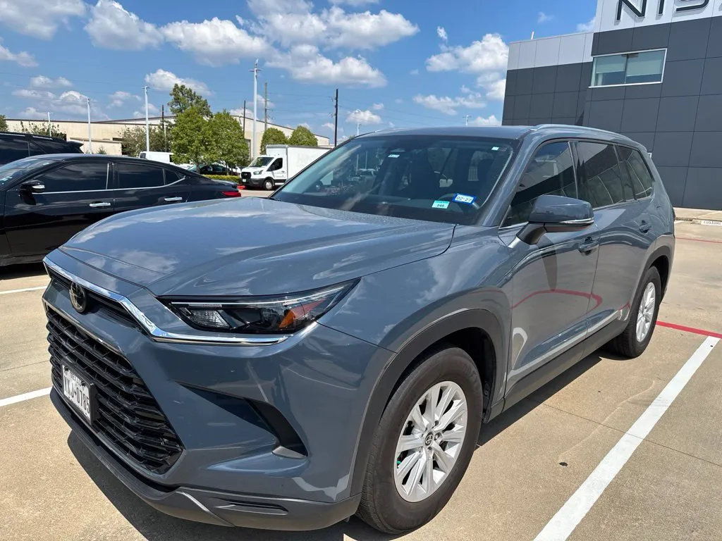 Unknown 2024 Toyota Grand Highlander XLE for sale in Tomball, TX