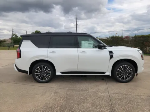 More photos of 2026 Nissan Armada Platinum Reserve 4WD at Fred Haas Nissan, TX