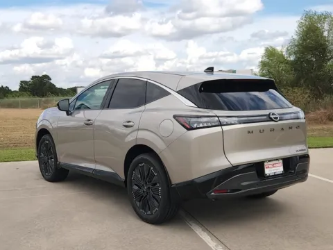 More photos of 2027 Nissan Murano Platinum AWD at Fred Haas Nissan, TX