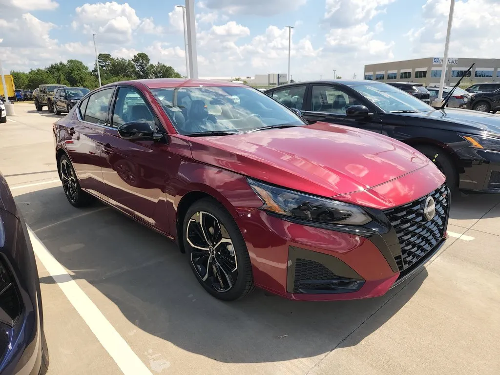 Red 2026 Nissan Altima 2.5 SR for sale in Tomball, TX