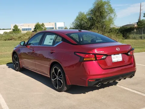 More photos of 2026 Nissan Altima 2.5 SR at Fred Haas Nissan, TX