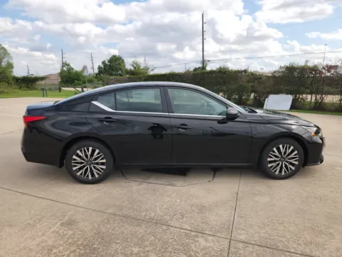 More photos of 2026 Nissan Altima 2.5 SV at Fred Haas Nissan, TX