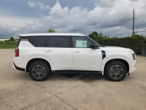 More photos of 2026 Nissan Armada SL at Fred Haas Nissan, TX