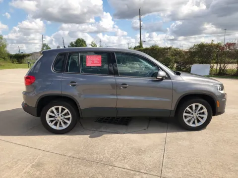 More photos of 2017 Volkswagen Tiguan 2.0T S at Fred Haas Nissan, TX
