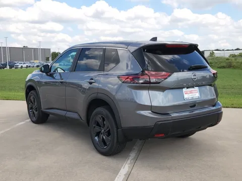 More photos of 2027 Nissan Rogue SV at Fred Haas Nissan, TX