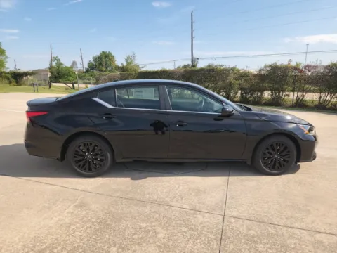 More photos of 2026 Nissan Altima 2.5 SV at Fred Haas Nissan, TX